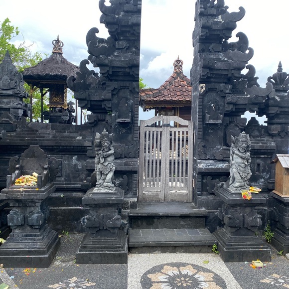 Meet your Posher, Chris - Picture 10 of 16